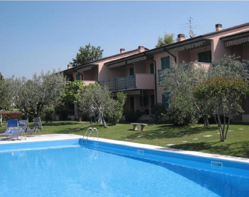 Apartment Ortensia - Regarda Travel Lazise Ngoại thất bức ảnh