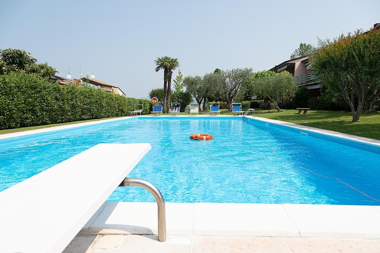 Apartment Ortensia - Regarda Travel Lazise Ngoại thất bức ảnh