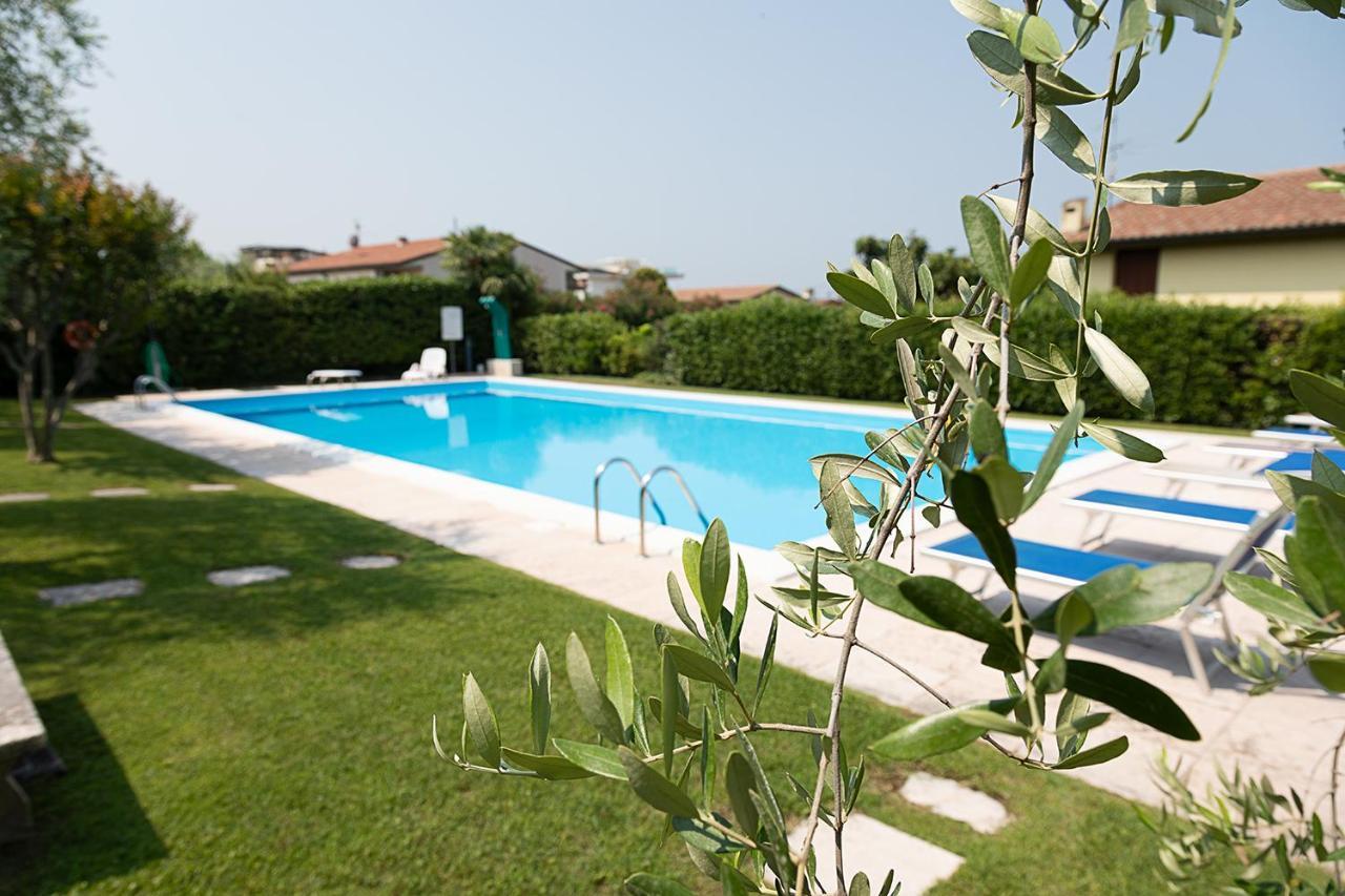 Apartment Ortensia - Regarda Travel Lazise Ngoại thất bức ảnh